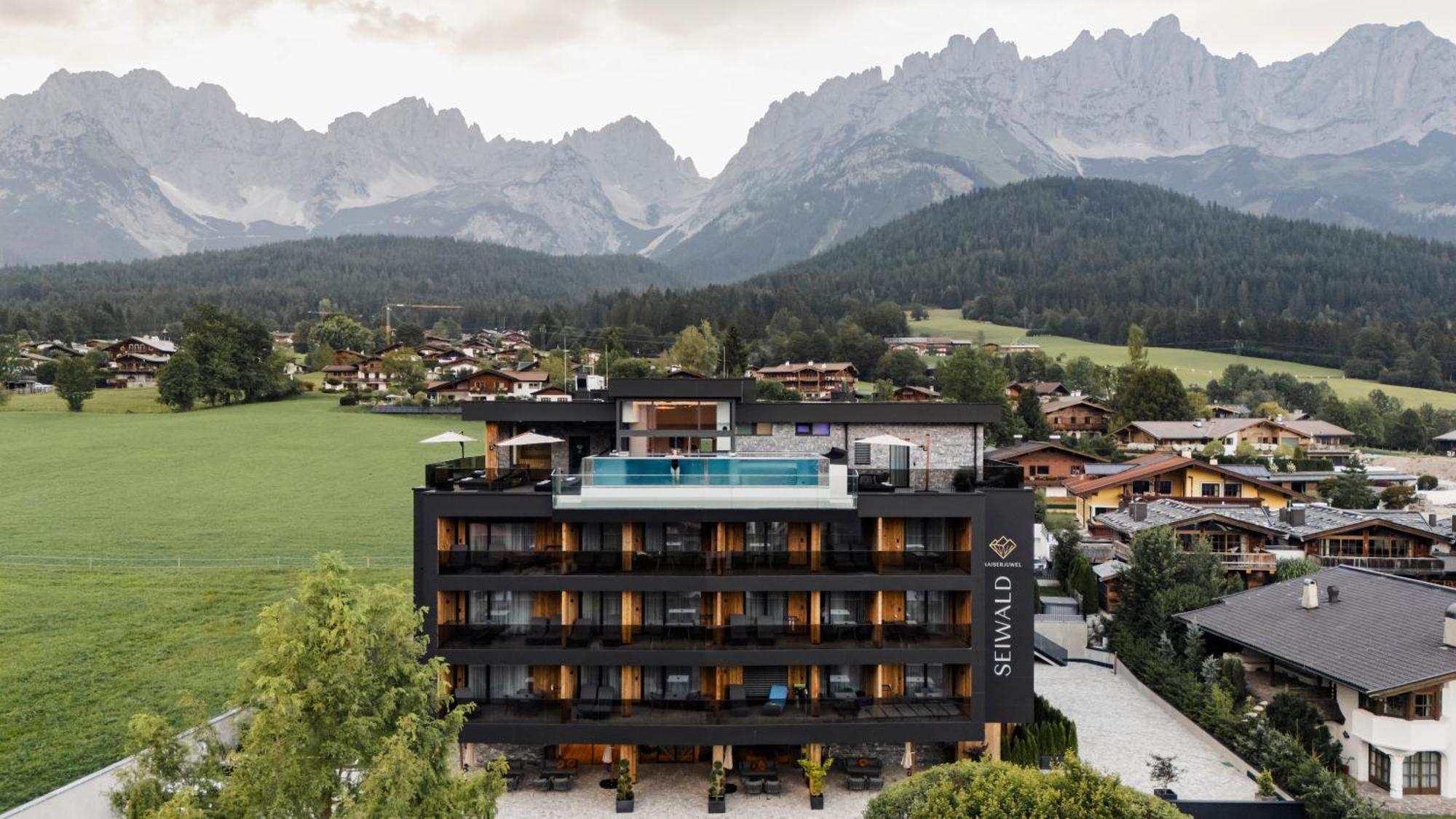Kaiserjuwel 4 Sterne Superior Prama Exterior foto